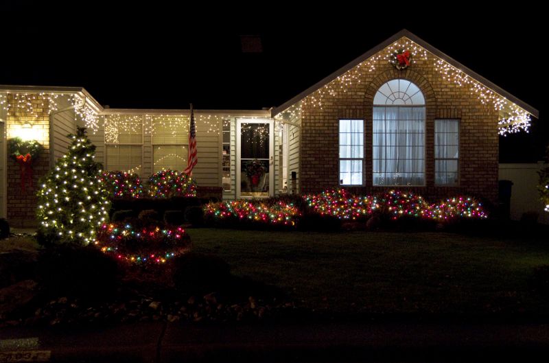 Seasonal Lights Installation in Olathe, KS
